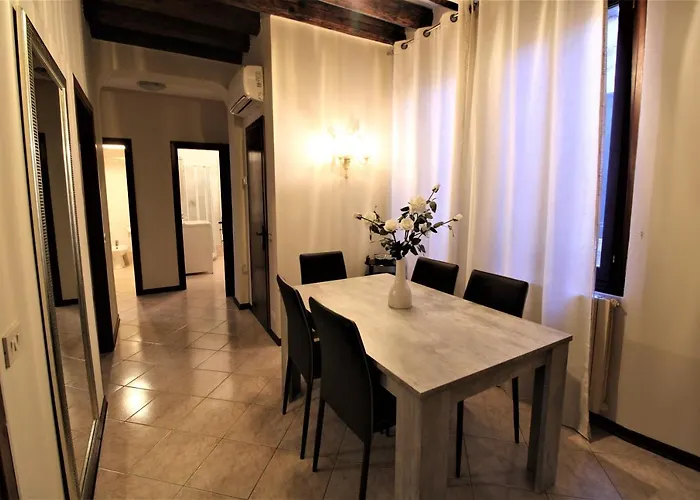 And Spacious * البندقية