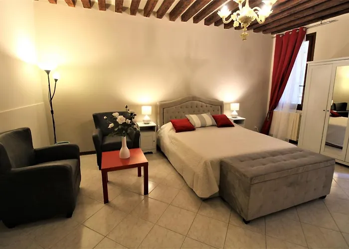 And Spacious البندقية