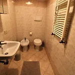And Spacious Appartamento